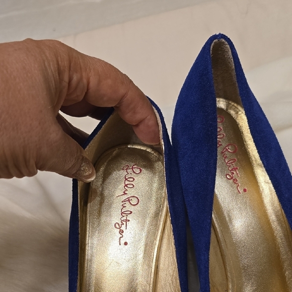 Lilly Pulitzer Blue and Gold Wedges with Elegant Design - Picture 10 of 13